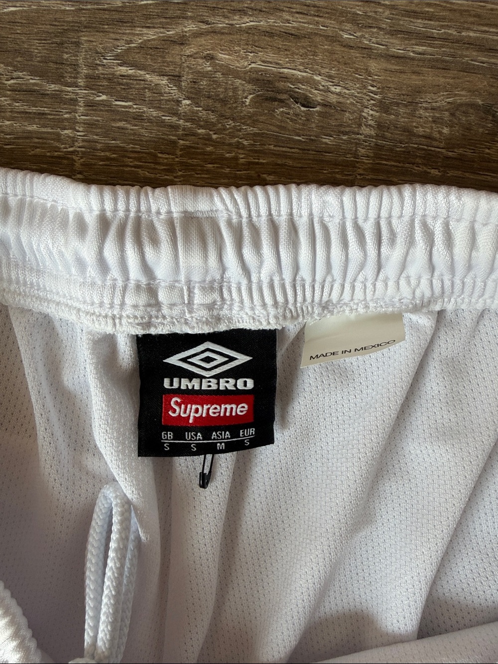 Supreme Umbro Soccer shorts - Picture 4 of 7